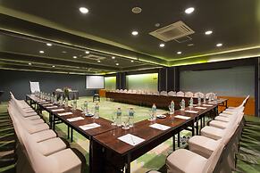 Amartahills Hotel & Resort