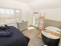 2 Salt Cottage
