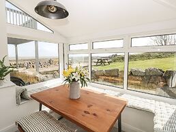 2 Salt Cottage