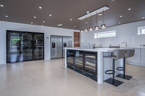 Bryn House - 5 Bed Home - Penmaen