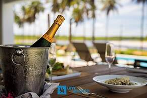 Ponta de Inhambupe Residences