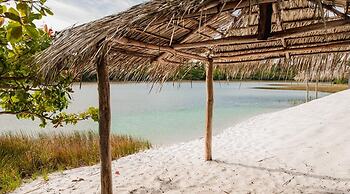 Ponta de Inhambupe Residences