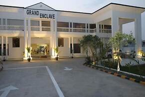 Grand Enclave