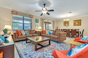 Warm and Inviting Family Villa! Themed Rooms, Movie Room and Upstairs 