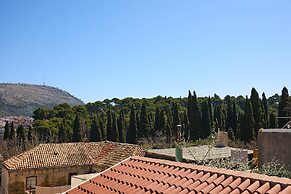 Hedera Estate, Hedera A38