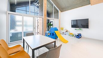 Gyeongju Cheongun28 Kids Poolvilla