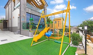 Gyeongju Cheongun28 Kids Poolvilla