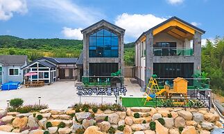 Gyeongju Cheongun28 Kids Poolvilla