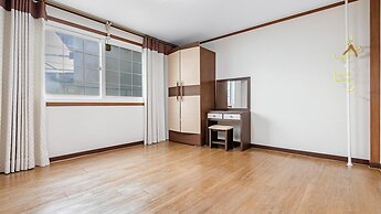 Gyeongju Cheongun28 Kids Poolvilla