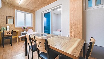 Gyeongju Cheongun28 Kids Poolvilla