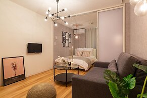 Exia Daikoku AFP Apartment