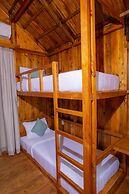 Hola Beach-Beach Club & Eco Glamping Resort