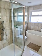 Seaview Cottage on the Island