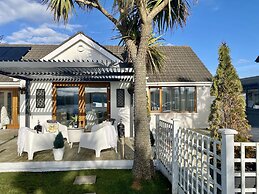 Seaview Cottage on the Island
