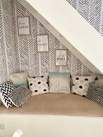 Seaview Cottage on the Island