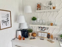 Seaview Cottage on the Island