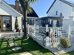 Seaview Cottage on the Island