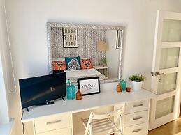 Seaview Cottage on the Island