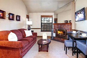 Copperbottom Inn by KBM