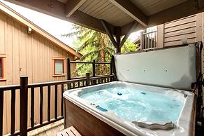 Black Bear Lodge 2 Bedrooms BBL-251 by KBM