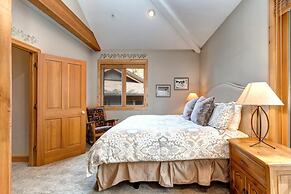 In The Trees 4 Bedrooms ITT-22 by KBM