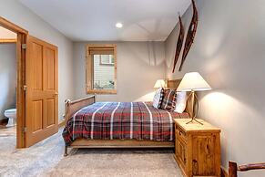 In The Trees 4 Bedrooms ITT-22 by KBM