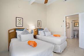 Napili Point Resort by KBM