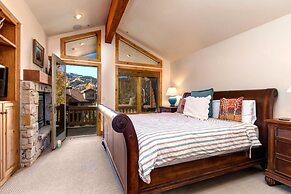 Guilt Free 3 Bedrooms PGE-2413 by KBM