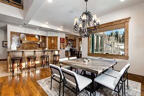 The Lookout 4 Bedrooms PLO-6590 by KBM