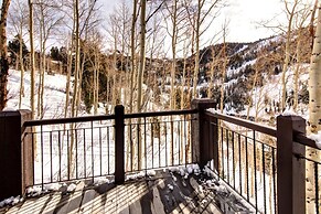 The Lookout 4 Bedrooms PLO-6590 by KBM