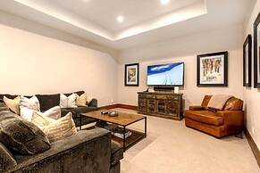 The Lookout 4 Bedrooms PLO-6590 by KBM