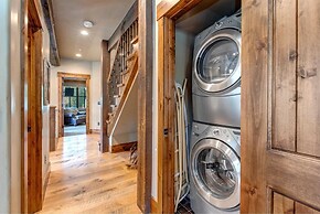 Rossi Hill 4 Bedrooms PRH-685 by KBM