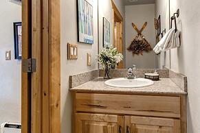 Timber Wolf Lodge 3 Bedrooms TWL-5B by KBM