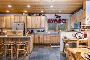 Timber Wolf Lodge 3 Bedrooms TWL-5B by KBM