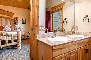 Timber Wolf Lodge 3 Bedrooms TWL-5B by KBM