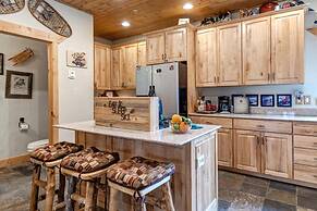 Timber Wolf Lodge 3 Bedrooms TWL-5B by KBM