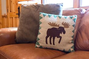 Timber Wolf Lodge 3 Bedrooms TWL-5B by KBM