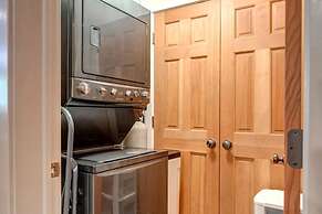 Town Pointe 3 BedroomsTPC-102C by KBM