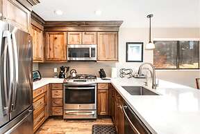 Red Pine 4 Bedrooms RPT-14T by KBM