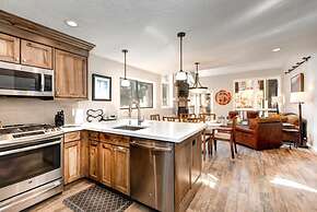 Red Pine 4 Bedrooms RPT-14T by KBM