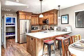 Red Pine 4 Bedrooms RPT-14T by KBM