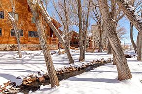 Timber Wolf Lodge 2 Bedrooms TWL-12C by KBM