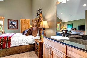 Timber Wolf Lodge 2 Bedrooms TWL-12C by KBM