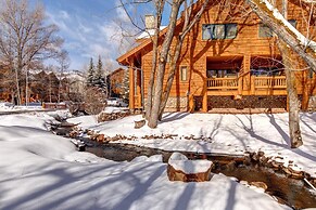 Timber Wolf Lodge 2 Bedrooms TWL-12C by KBM