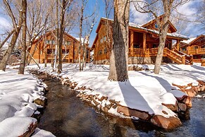 Timber Wolf Lodge 2 Bedrooms TWL-12C by KBM