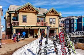 Lift Lodge 2 Bedrooms LLC103 by KBM