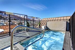 Lift Lodge 2 Bedrooms LLC103 by KBM