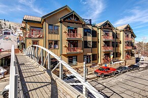 Lift Lodge 2 Bedrooms LLC103 by KBM