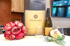 Lift Lodge 2 Bedrooms LLC103 by KBM