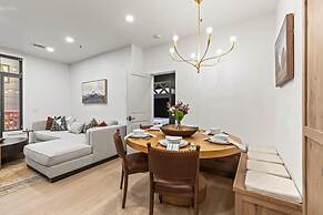 Lift Lodge 2 Bedrooms LLC103 by KBM